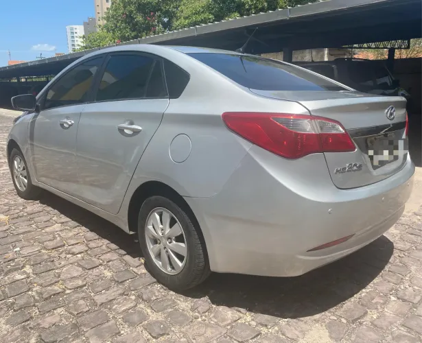 Hyundai HB20S C.plus/c.style 1.6 Flex 16V Mec.4p 2015
