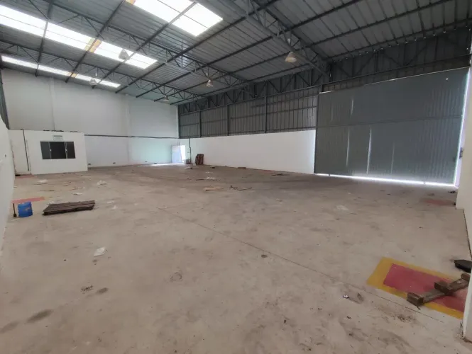 Galpão Comercial 1.000m² para Locação no Vale Encantado Macaé/RJ | Estrutura Completa