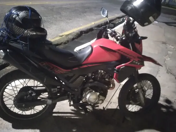 Sou pizzaiolo e moto boy estou disponível