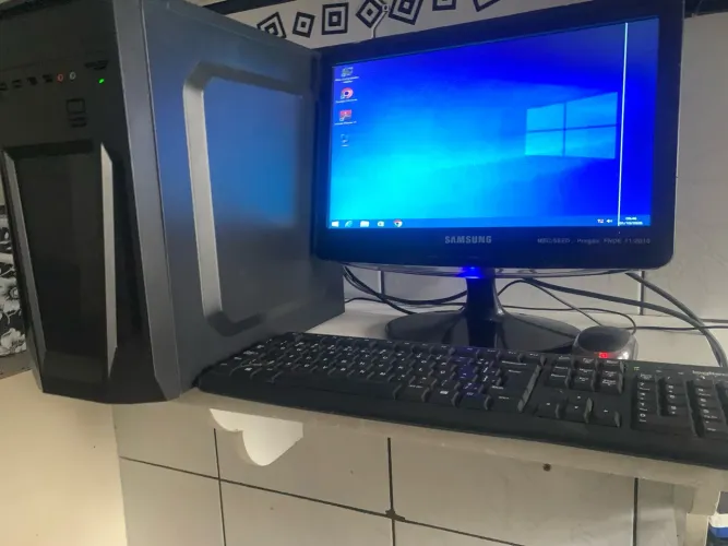 Computador completo funcionando