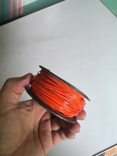 Linha de Pedreiro Lisa em Nylon Reforçado | Alta Visibilidade e Resistência 