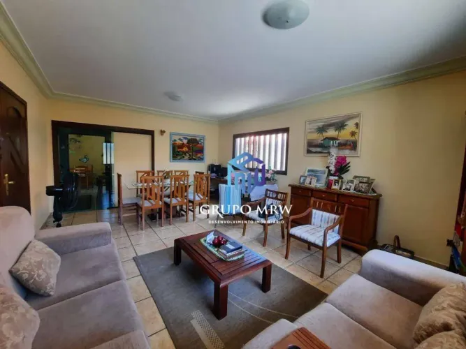 Casa com 4 dormitórios para alugar, 203 m² por R$ 4.520,00/mês - Nova Votorantim - Votoran