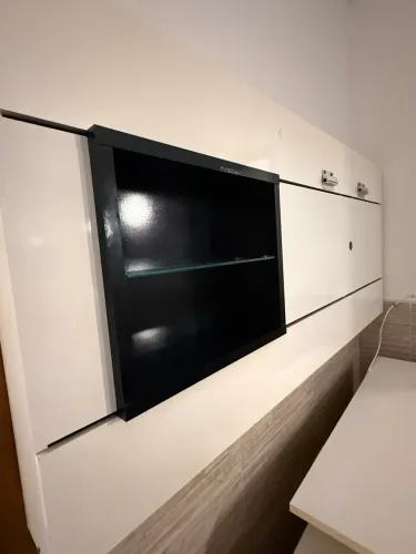 Rack com painel 