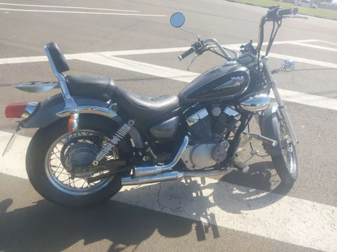 Virago 250 Ano 2000 ,Correia, revisada , pegar e andar R$17.000,00