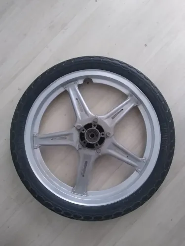 Roda dianteira CB 400 80/82