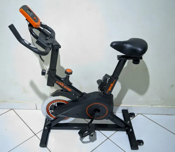 Bicicleta Spinning Ergométrica