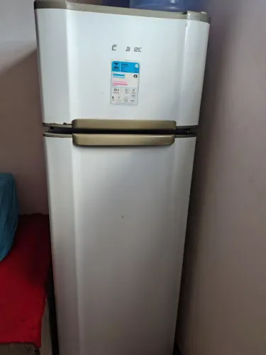 Geladeira usada