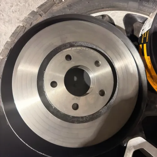 Par de Disco ventilado de freio dianteiro Para linha Jeep, Mitsubishi
