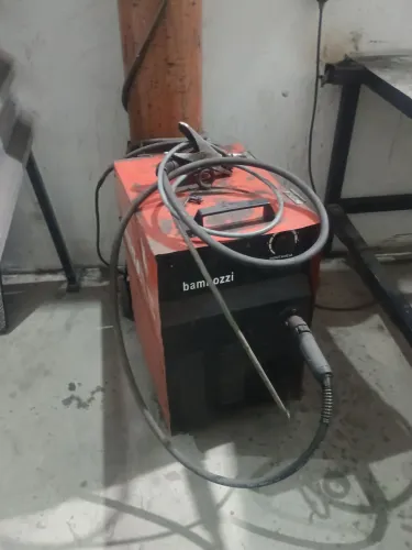 Máquina de solda mig