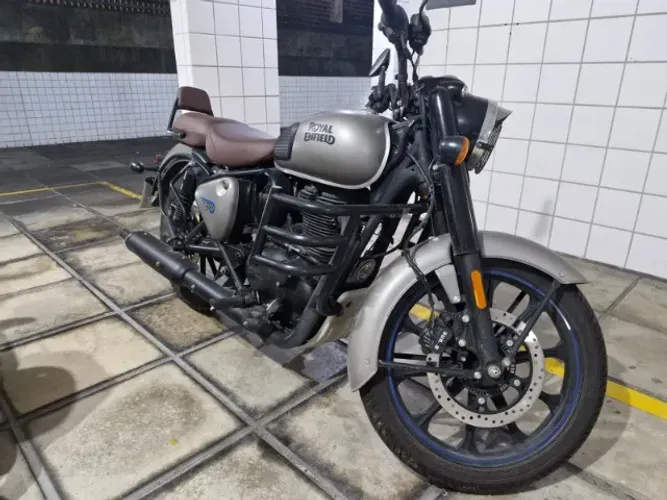 Classic 350cc Royal Enfield