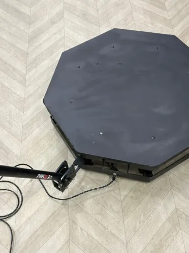  PLATAFORMA 360 E TODOS SEUS ACESSÓRIOS COM TOTENS DE LED INCLUSO (sem celular)