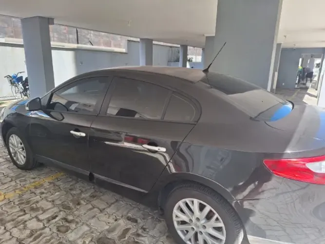 Renault Fluence Sed. Dynamique 2.0 16V Flex Aut. 2015