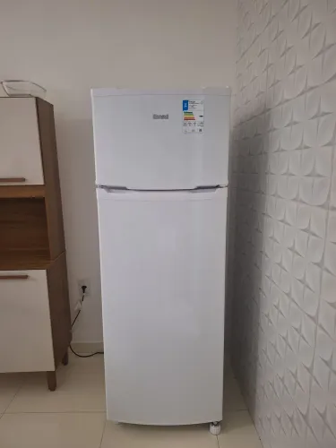 Geladeira Consul 334L nova