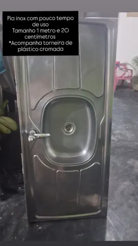 Pia Inox com pouco tempo de uso