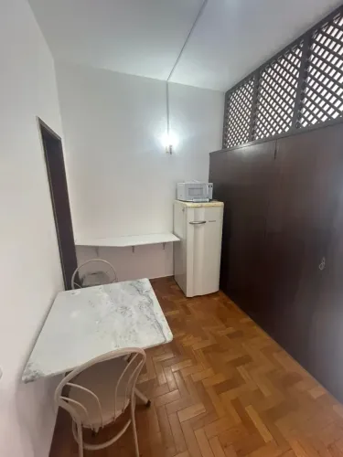 KITNET EXCLUSIVA NO ED.JK  30m², MOBILIADA E PRONTA PARA MORAR