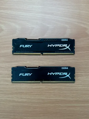 2 x Memória RAM Fury DDR4 preto 8GB 1 HyperX HX426C15FB8