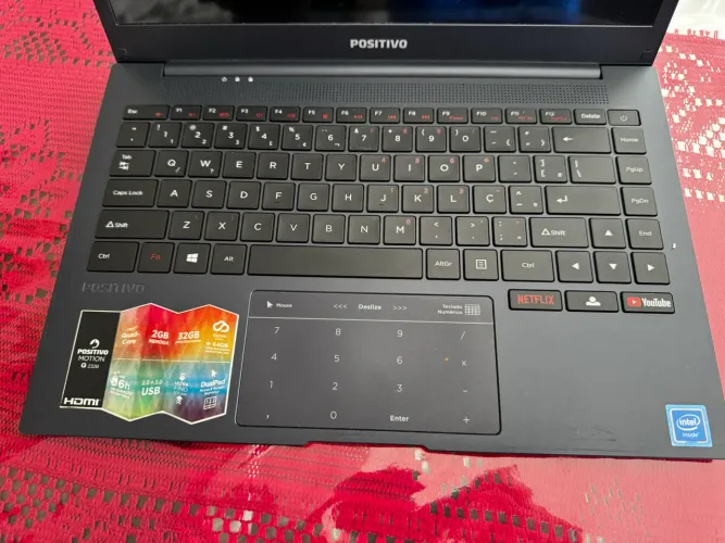 Notebook Positivo 