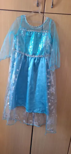 Fantasia infantil Elsa Frozzen Tam 110 (5/6) anos