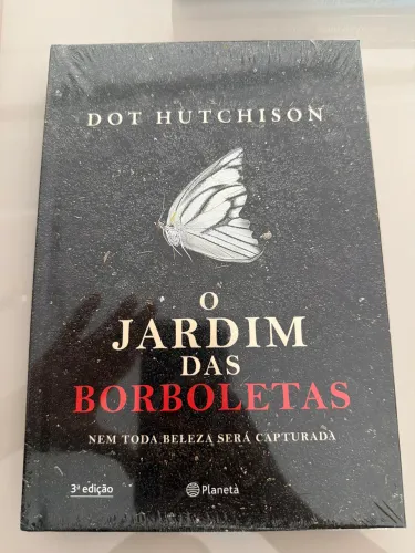 O JARDIM DAS BORBOLETAS ? DOT HUTCHISON