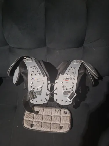 Shoulder Pad (ombreira) schutt futebol americano