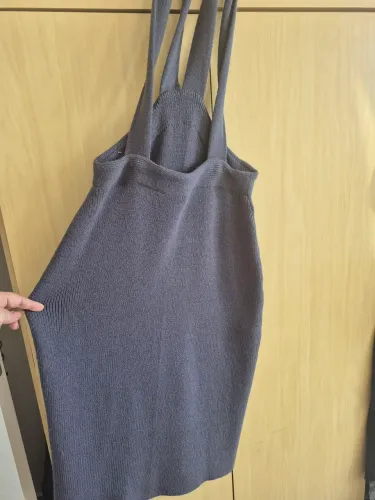 Vestido salopete tricô cinza só R$19!