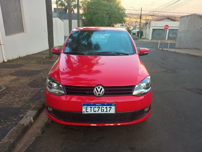 Volkswagen Fox 1.0 MI Total Flex 8V 5P 2012