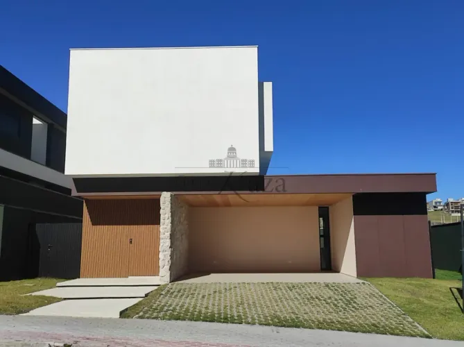 Casa em Condomínio - Condomínio Mônaco - Urbanova - 4 Suítes - 300m².