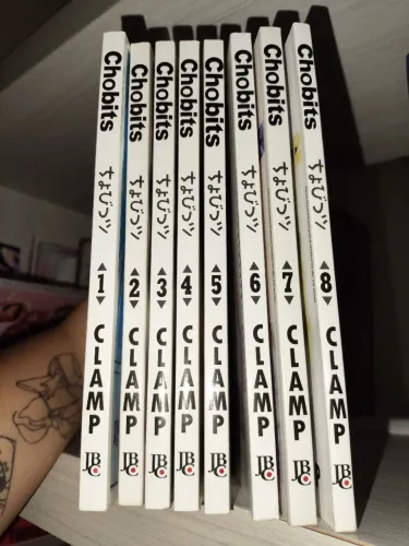 Mangá Chobits completo ( volumes de 1 a 8 edição especial da JBC) CLAMP