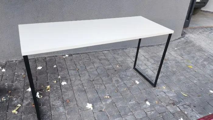 Mesa de escritório NOVA