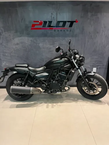 KAWASAKI ELIMINATOR 500 2025