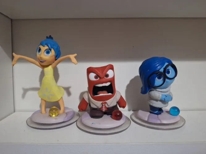 Disney Infinity Divertidamente Alegria Raiva e Tristeza