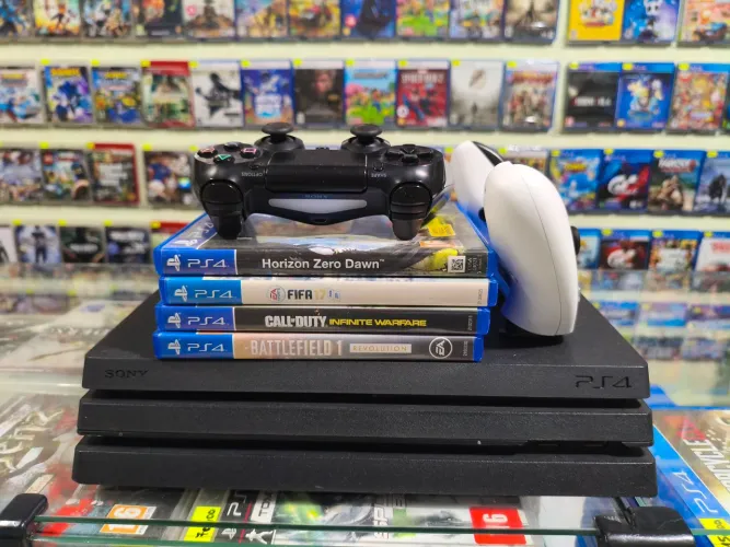 PlayStation 4 PRo 4K ultra HDR seminovo revisado com garantia