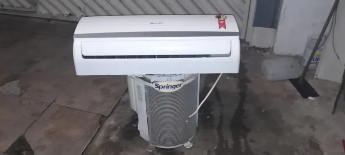 Ar condicionado 