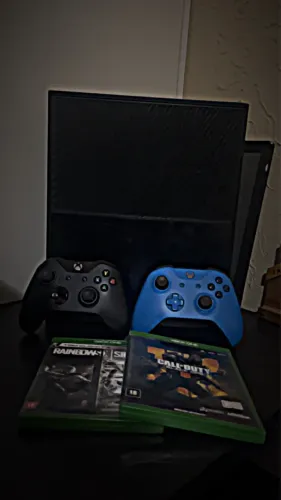 Xbox one + Controles + Jogos
