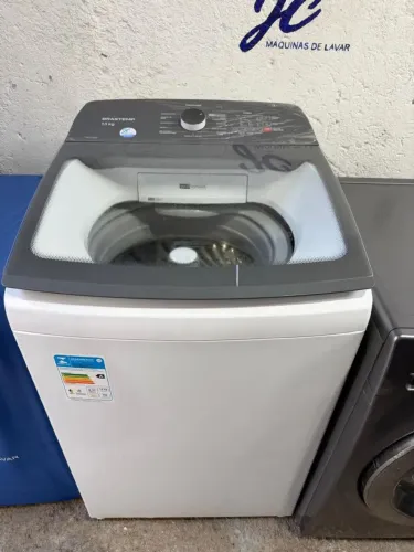 Máquina de lavar roupas Brastemp 13kg semi-nova