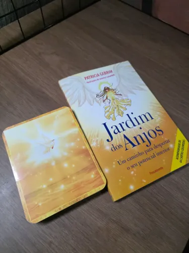 Oráculo Jardim dos Anjos 44 Cartas + Livro - Patrícia Gebrim