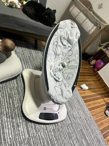 Cadeira de descanso Mamaroo 4 moms 3.0