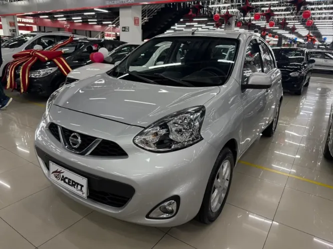 Nissan March SV 1.0 12V Flex 5P 2017