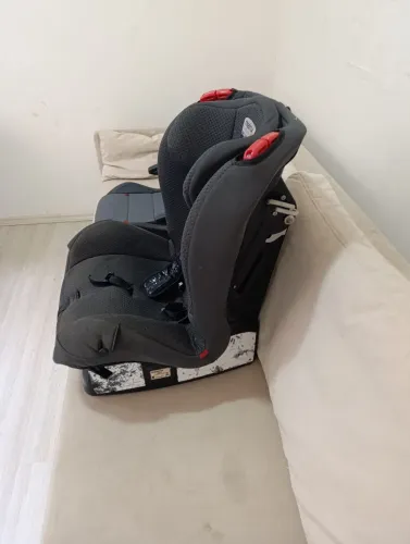 Cadeirinha de bebê para carro