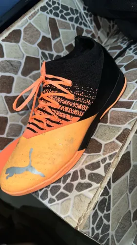 Chuteira de puma futsal