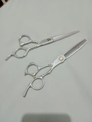 Tesouras profissionais de cortar cabelo umi master tool