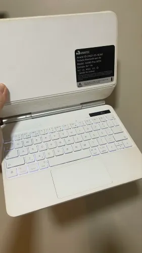 Capa com teclado para IPAD 10