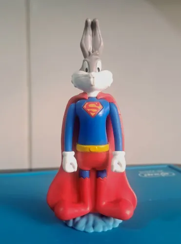 Boneco Pernalonga Superman Burguer King