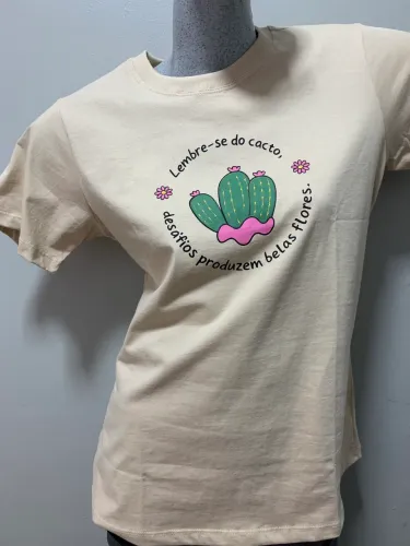 Tshirts femininas em algodão