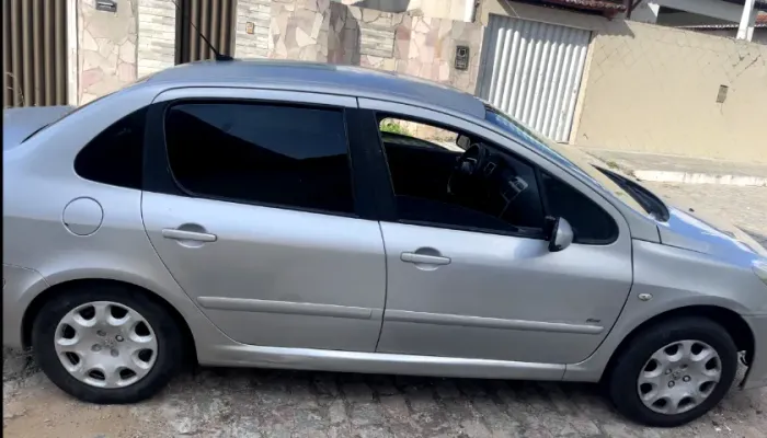 Peugeot 307 Sed. Presence 1.6 Flex 16V 4P 2009