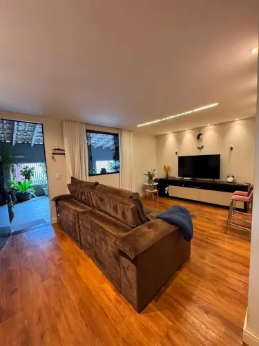 CASA 04 QUARTOS REFORMADA NA ETAPA C EM VALPARAISO