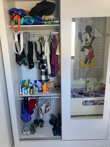 ESTOU DE MUDANÇA!!! Guarda roupa infantil, IMPERDÍVEL!!!