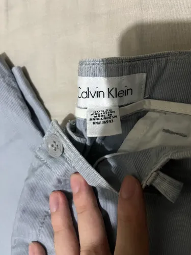Calça calvin klein 