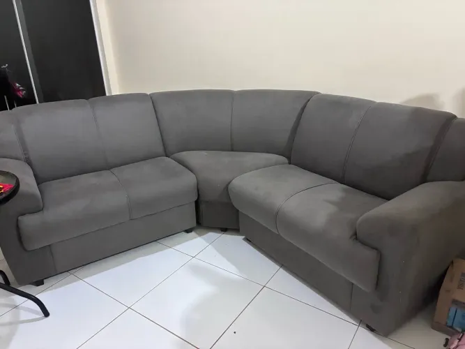 SOFÁ DUAS FORMAS DE DEIXAR NA SALA