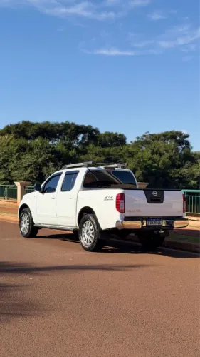 Nissan Frontier SL CD 4X4 2.5tb Diesel AUT 2015